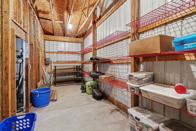 2448 S Greenville Road, Montcalm Twp, MI 48838