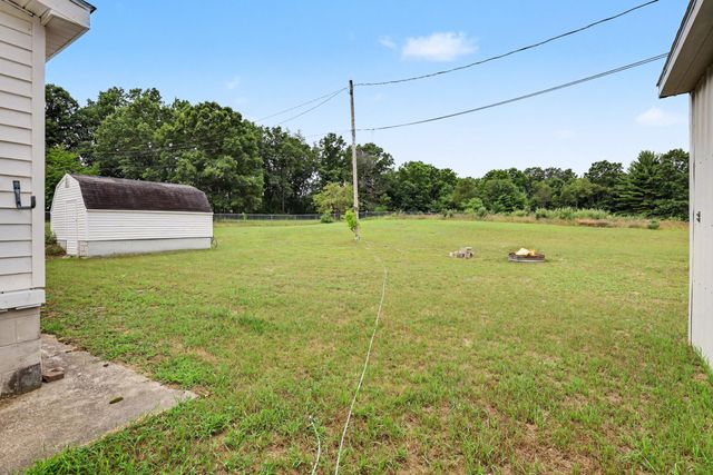 2448 S Greenville Road, Montcalm Twp, MI 48838
