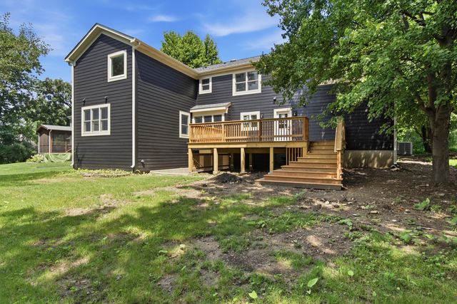 1268 W Bauer Road, Naperville, IL 60563