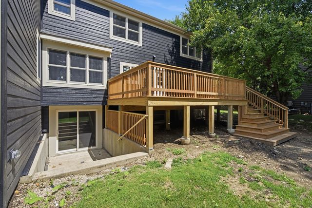 1268 W Bauer Road, Naperville, IL 60563