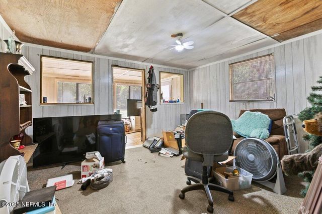 670 HILLSBOROUGH Avenue, Florahome, FL 32140