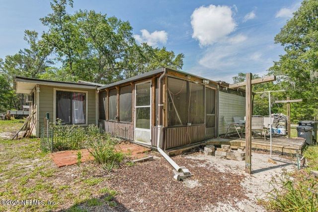 670 HILLSBOROUGH Avenue, Florahome, FL 32140