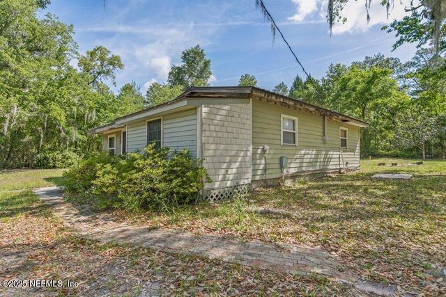 670 HILLSBOROUGH Avenue, Florahome, FL 32140