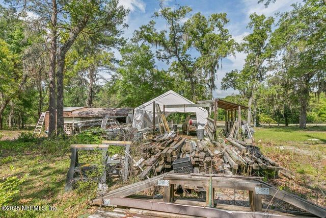 670 HILLSBOROUGH Avenue, Florahome, FL 32140