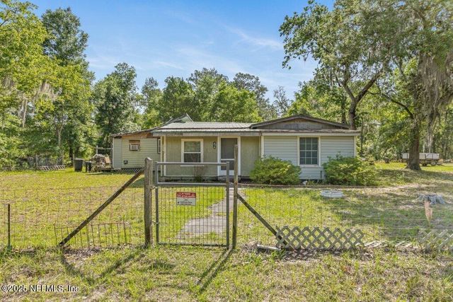 670 HILLSBOROUGH Avenue, Florahome, FL 32140