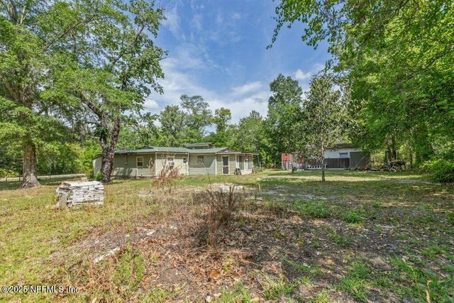 670 HILLSBOROUGH Avenue, Florahome, FL 32140