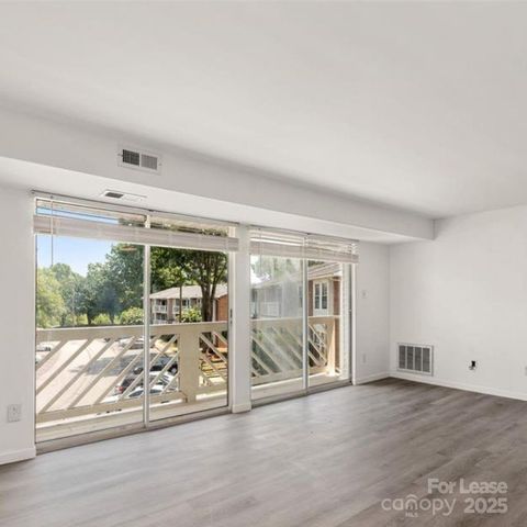 9333 Old Concord Road J, Charlotte, NC 28213
