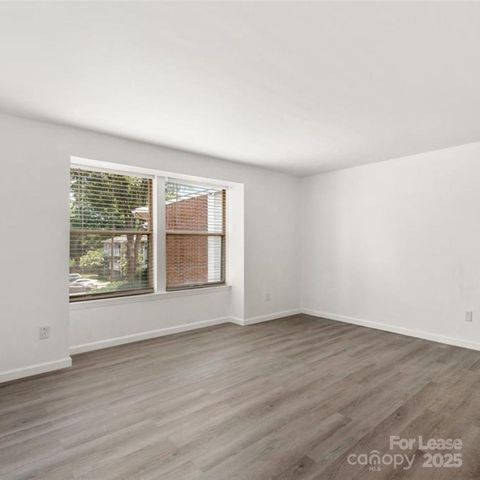 9333 Old Concord Road J, Charlotte, NC 28213