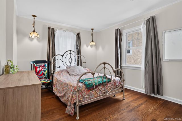 354 Eighth Avenue, Pelham, NY 10803