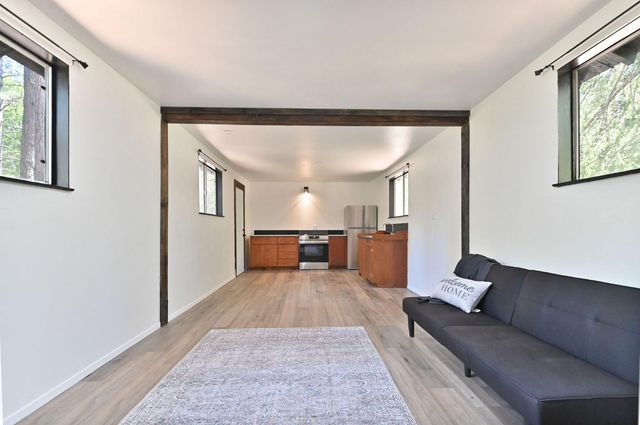 1216 Railroad Flat Rd, Mokelumne Hill, CA 95245