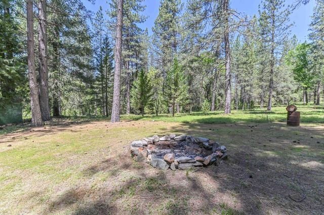 1216 Railroad Flat Rd, Mokelumne Hill, CA 95245
