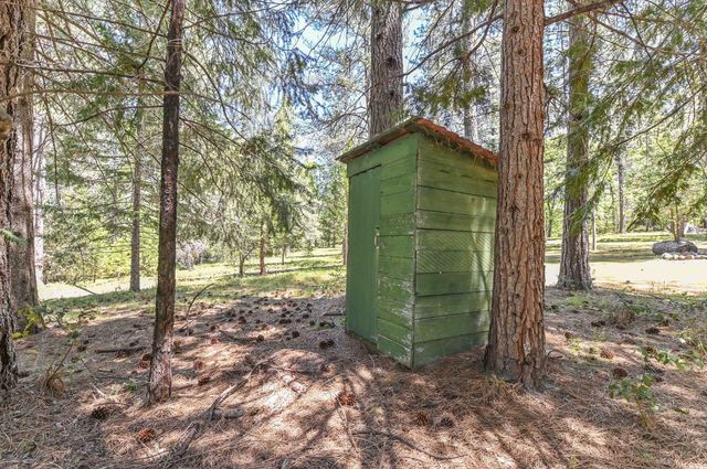 1216 Railroad Flat Rd, Mokelumne Hill, CA 95245