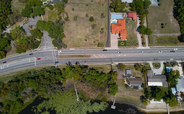 2125 W BEARSS AVENUE, Tampa, FL 33618