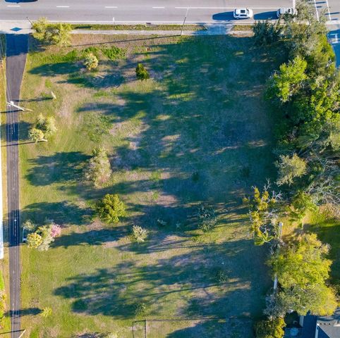 2125 W BEARSS AVENUE, Tampa, FL 33618