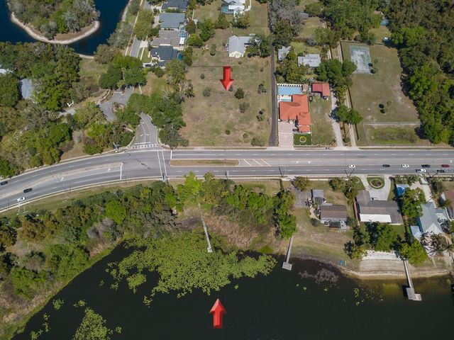 2125 W BEARSS AVENUE, Tampa, FL 33618