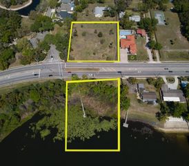 2125 W BEARSS AVENUE, Tampa, FL 33618