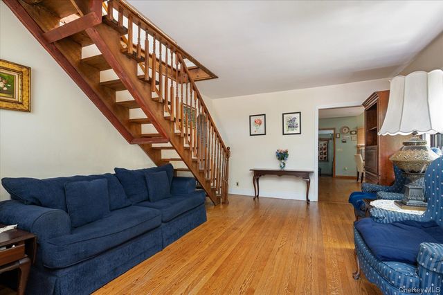 1045 Stanton Avenue, Woodmere, NY 11598