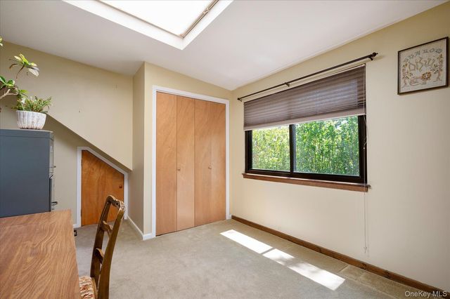 1045 Stanton Avenue, Woodmere, NY 11598