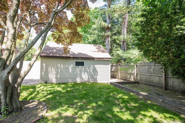 1045 Stanton Avenue, Woodmere, NY 11598