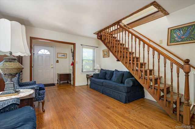 1045 Stanton Avenue, Woodmere, NY 11598