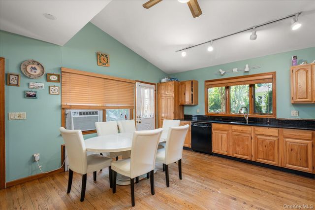 1045 Stanton Avenue, Woodmere, NY 11598