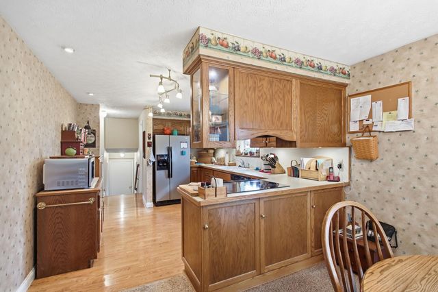 2224 Cheviot Hills Drive 2224 Cheviot Hills Drive, Springfield, OH 45505