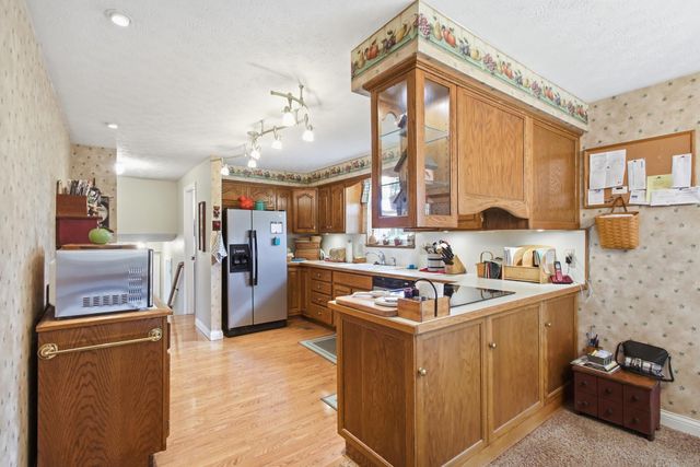 2224 Cheviot Hills Drive 2224 Cheviot Hills Drive, Springfield, OH 45505