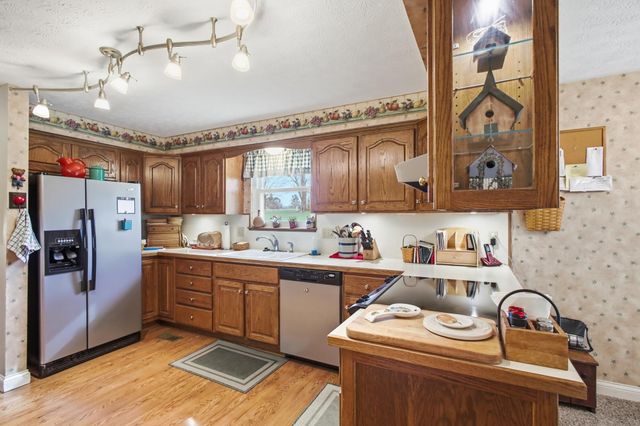 2224 Cheviot Hills Drive 2224 Cheviot Hills Drive, Springfield, OH 45505