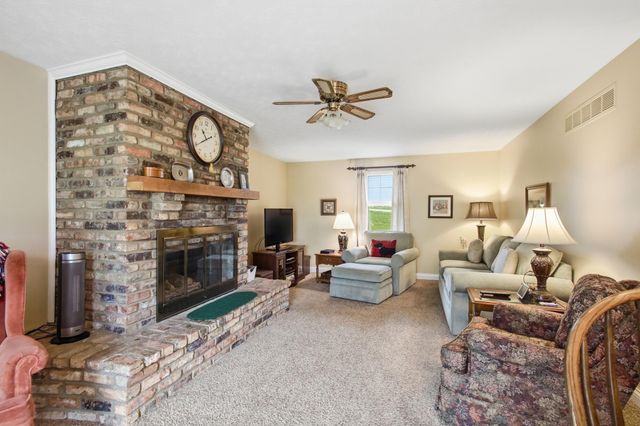 2224 Cheviot Hills Drive 2224 Cheviot Hills Drive, Springfield, OH 45505