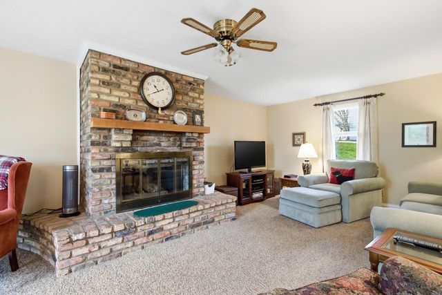 2224 Cheviot Hills Drive 2224 Cheviot Hills Drive, Springfield, OH 45505