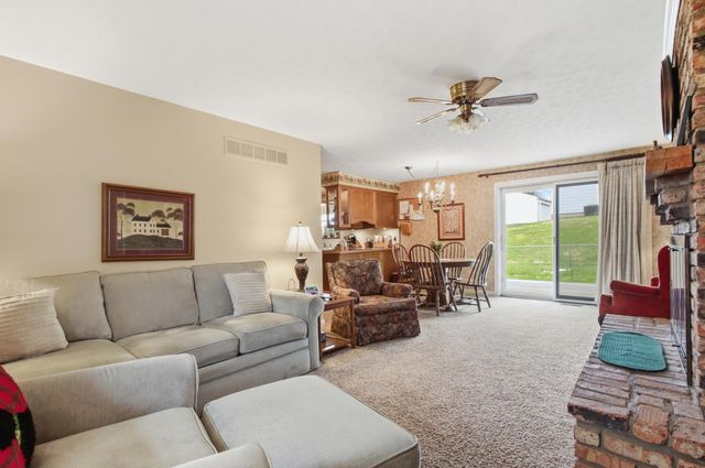 2224 Cheviot Hills Drive 2224 Cheviot Hills Drive, Springfield, OH 45505