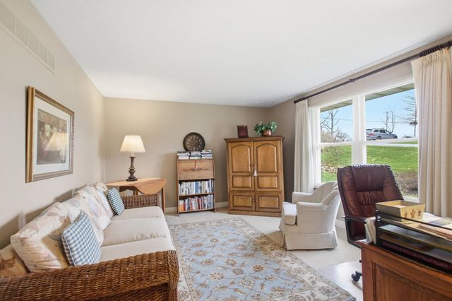 2224 Cheviot Hills Drive 2224 Cheviot Hills Drive, Springfield, OH 45505