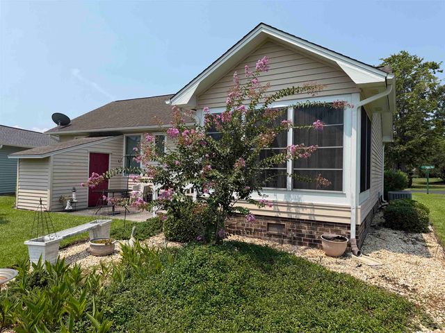 9456 Timber Row, Murrells Inlet, SC 29576
