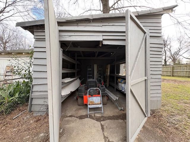 1645 FAXON AVE, Memphis, TN 38112