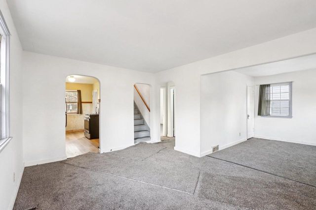 2617 Hoard Street, Madison, WI 53704