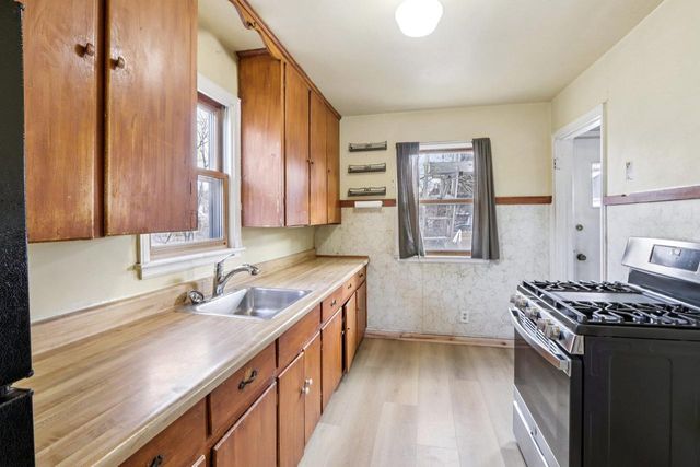 2617 Hoard Street, Madison, WI 53704