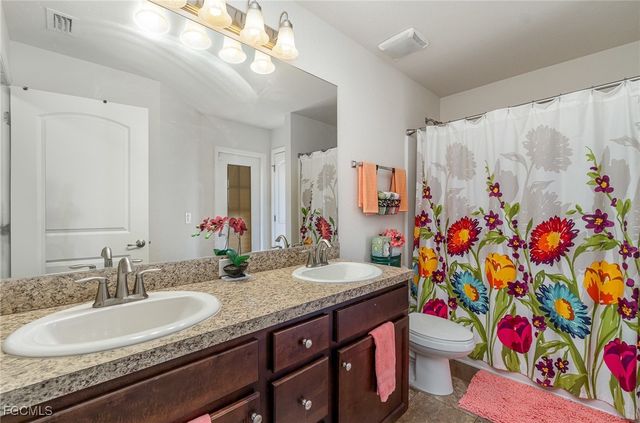 4445 NE Connection AVE, Cape Coral, FL 33909