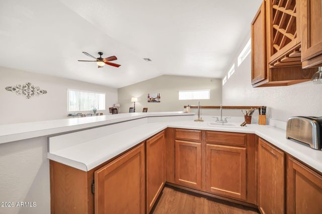 12350 N 71st Drive, Peoria, AZ 85381