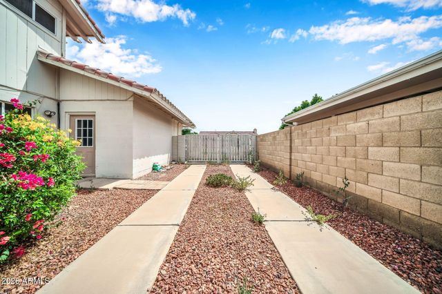 12350 N 71st Drive, Peoria, AZ 85381