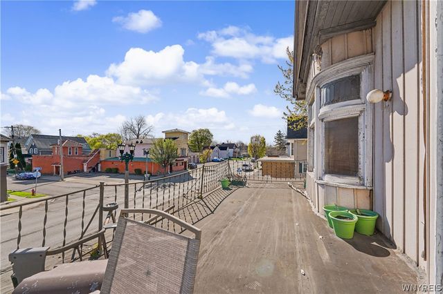 2009 Seneca Street, Buffalo, NY 14210