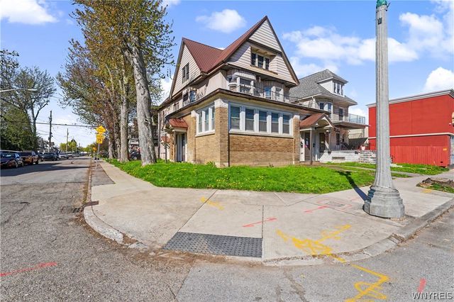 2009 Seneca Street, Buffalo, NY 14210