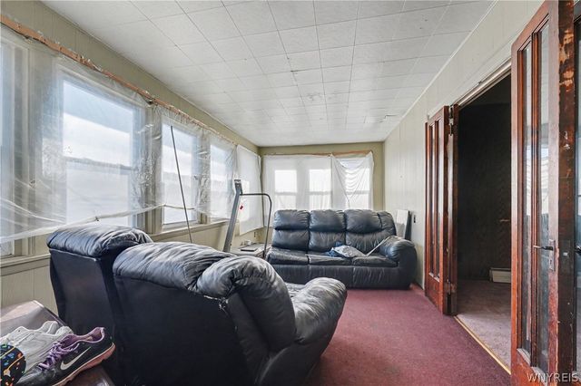 2009 Seneca Street, Buffalo, NY 14210