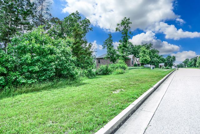 3601 CODY DR, Jefferson City, MO 65109