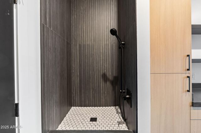 3135 E PALO VERDE Drive, Phoenix, AZ 85016