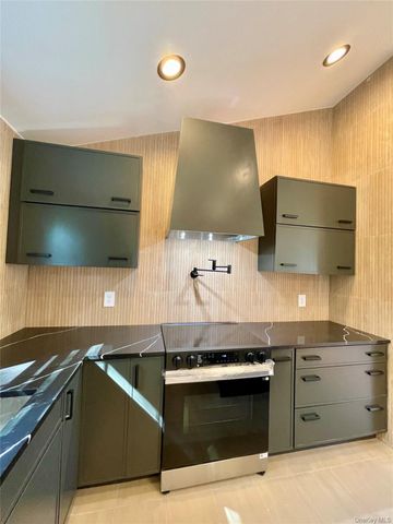 10 Frederick, Middletown, NY 10941