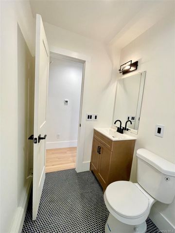 10 Frederick, Middletown, NY 10941