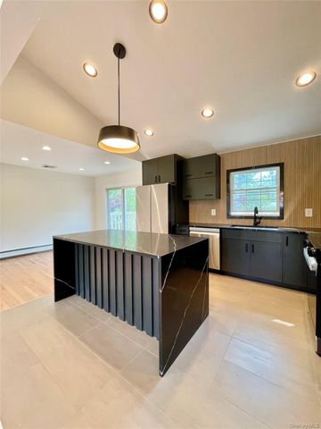 10 Frederick, Middletown, NY 10941