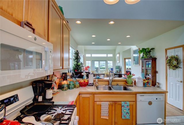 1164 Decatur Circle, Burlington, WA 98233