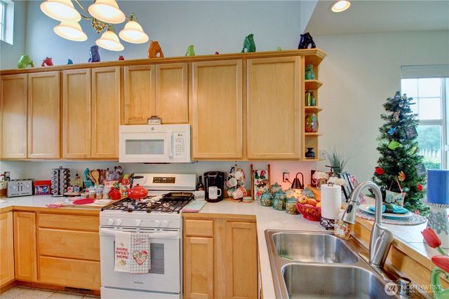 1164 Decatur Circle, Burlington, WA 98233