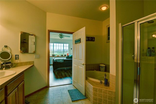 1164 Decatur Circle, Burlington, WA 98233